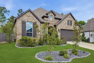 222 Promontory Ct, Montgomery, TX 77316 - Photo 2