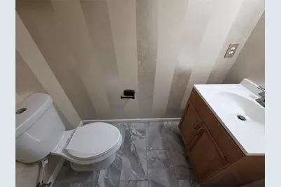 2422 Acadiana Lane, Seabrook, TX 77586 - Photo 10