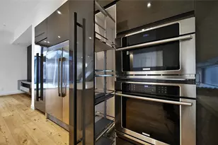 819 W 24th St, Houston, TX 77008 - Photo 12