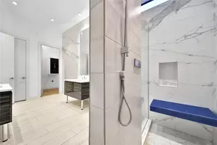 819 W 24th St, Houston, TX 77008 - Photo 20