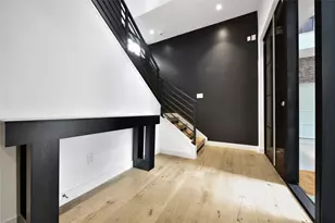 819 W 24th St, Houston, TX 77008 - Photo 4