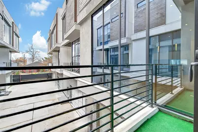 819 W 24th Street #D, Houston, TX 77008 - Photo 26