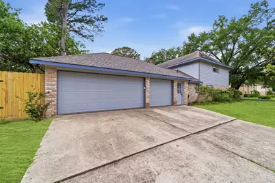 8131 Theisswood Road, Spring, TX 77379 - Photo 4