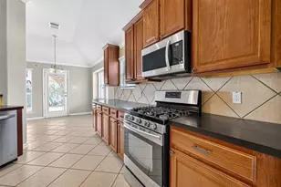 2105 Nassau Dr, Seabrook, TX 77586 - Photo 10