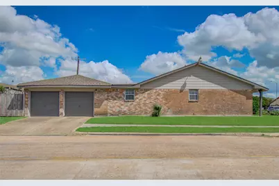 930 Centerwood Drive, Houston, TX 77013 - Photo 2