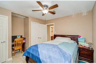 930 Centerwood Drive, Houston, TX 77013 - Photo 22