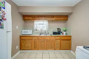 930 Centerwood Dr, Houston, TX 77013 - Photo 20