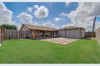 930 Centerwood Drive, Houston, TX 77013 - Photo 32