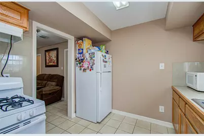 930 Centerwood Drive, Houston, TX 77013 - Photo 18