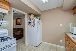 930 Centerwood Dr, Houston, TX 77013 - Photo 18
