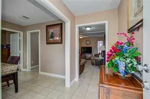 930 Centerwood Dr, Houston, TX 77013 - Photo 4