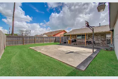 930 Centerwood Drive, Houston, TX 77013 - Photo 30