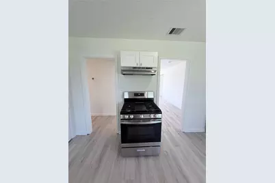 404 Elaine Street, La Marque, TX 77568 - Photo 12