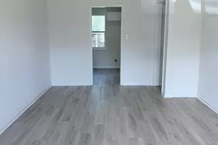 404 Elaine St, La Marque, TX 77568 - Photo 6