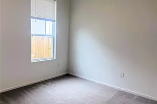 519 Louis Ln, Baytown, TX 77523 - Photo 16