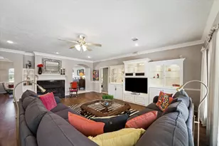 4211 Kirby Oaks Dr S, Seabrook, TX 77586 - Photo 12