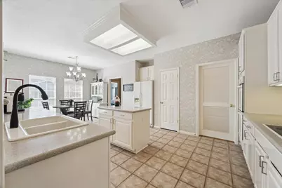 4211 Kirby Oaks Drive S, Seabrook, TX 77586 - Photo 14