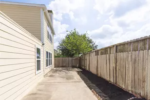 12827 Magenta Oaks Dr, Houston, TX 77072 - Photo 26