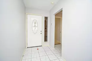 12827 Magenta Oaks Dr, Houston, TX 77072 - Photo 4