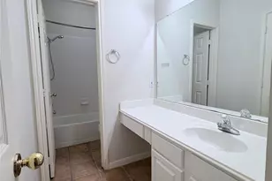 14926 Lindenbrook Ln, Houston, TX 77095 - Photo 10