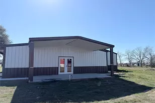 13591 Cochran Rd, Waller, TX 77484 - Photo 2