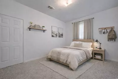 805 E Mulberry Avenue, Wharton, TX 77488 - Photo 20