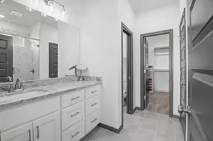 2406 Lightfoot Ln, Bryan, TX 77803 - Photo 22