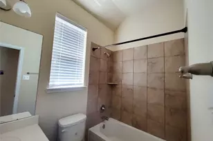 9415 Harmony Lake Ln, Rosenberg, TX 77469 - Photo 8