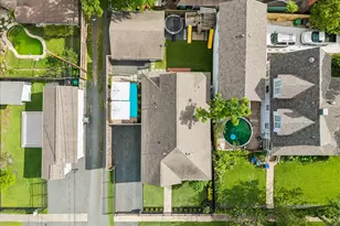 522 W 15th St, Houston, TX 77008 - Photo 4