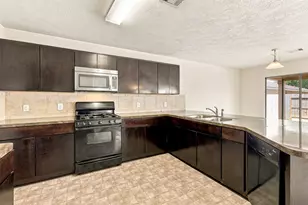 1014 Hummingbird Point Ln, Houston, TX 77090 - Photo 12