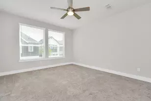 731 Strawberry Pines Ct, Houston, TX 77009 - Photo 26
