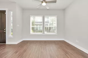 731 Strawberry Pines Ct, Houston, TX 77009 - Photo 18