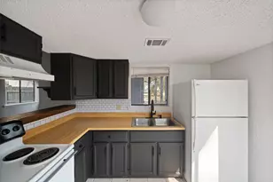 26621 Orchid Ct, Huntsville, TX 77320 - Photo 10