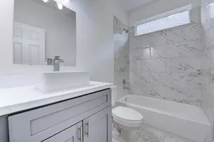 8203 Woodlyn Rd, Houston, TX 77028 - Photo 28