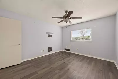 3002 Overland Trail, Dickinson, TX 77539 - Photo 34