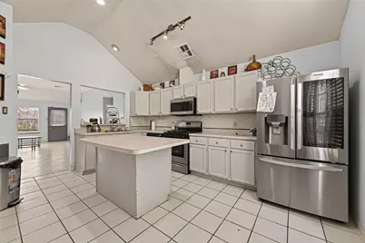 3002 Overland Trail, Dickinson, TX 77539 - Photo 20