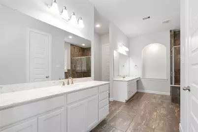 1303 Gardenia Drive, Houston, TX 77018 - Photo 14