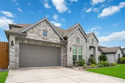 1303 Gardenia Drive, Houston, TX 77018 - Photo 4