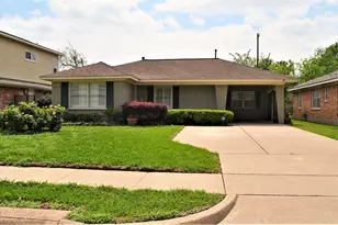 4009 Nenana Dr, Houston, TX 77025 - Photo 1