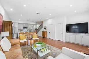806 Jackson Hill St, Houston, TX 77007 - Photo 10