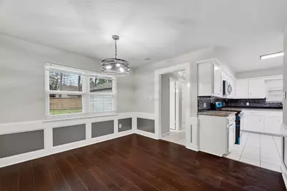 2402 Oak Shores Drive, Houston, TX 77339 - Photo 14