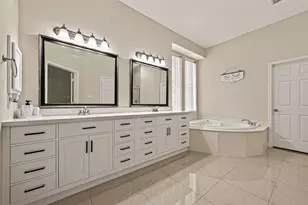 2002 Thorncrest Ct, Sugar Land, TX 77479 - Photo 28