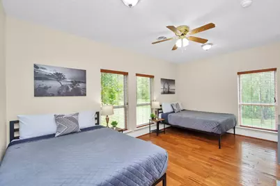 1730 Lakeshore Drive, Kingwood, TX 77339 - Photo 22