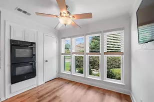 910 Enclave Pkwy, Houston, TX 77077 - Photo 10