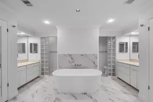 910 Enclave Pkwy, Houston, TX 77077 - Photo 20