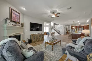 31742 Serrano Bluff Ln, Spring, TX 77386 - Photo 10
