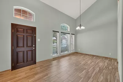 4307 Kleinway Drive, Houston, TX 77066 - Photo 6