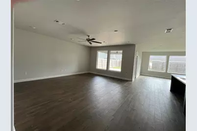 16 Greystone Court, Angleton, TX 77515 - Photo 4