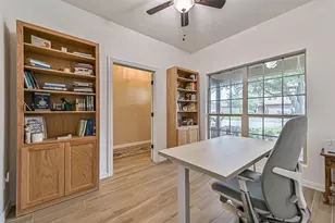3118 Cambridge Meadows Ln, League City, TX 77539 - Photo 8
