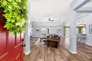 16903 Mustang Trail Dr, Magnolia, TX 77355 - Photo 6